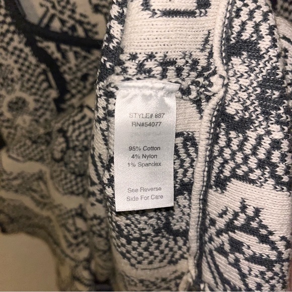 CAbi Peplum Shell Top Style 887 - Picture 8 of 8